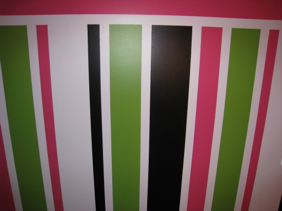 white, pink, black, green, painted, stripe, walls