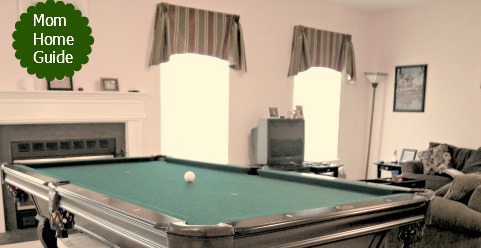 family room, pool table, curtains