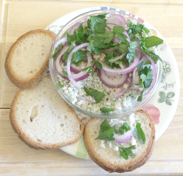 marinated blue cheese and onion appetizer spread