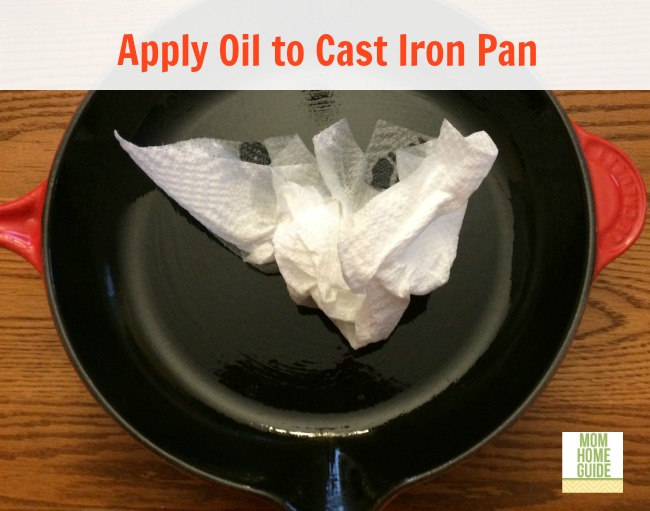 oil cast iron pan