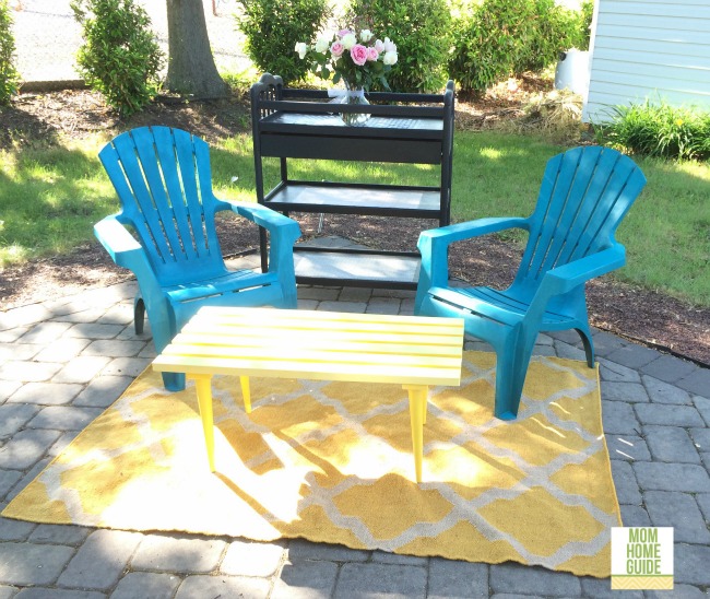 outdoor living room on patio with outdoor rug