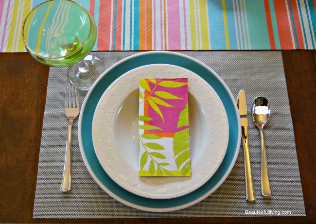 summer entertaining table setting