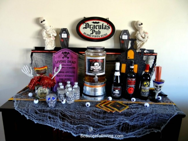 Holiday Craftacular: Spooky Drink Bar
