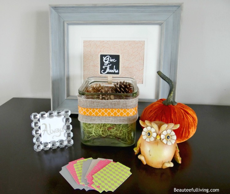 Give Thanks display by Tee of Beauteefulliving