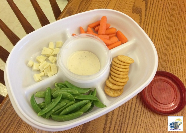 Rubbermaid Party Platter for transporting foods to holiday get-togethers.