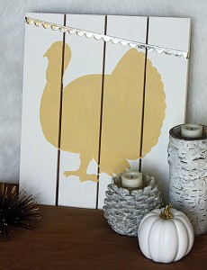 DIY turkey pallet sign
