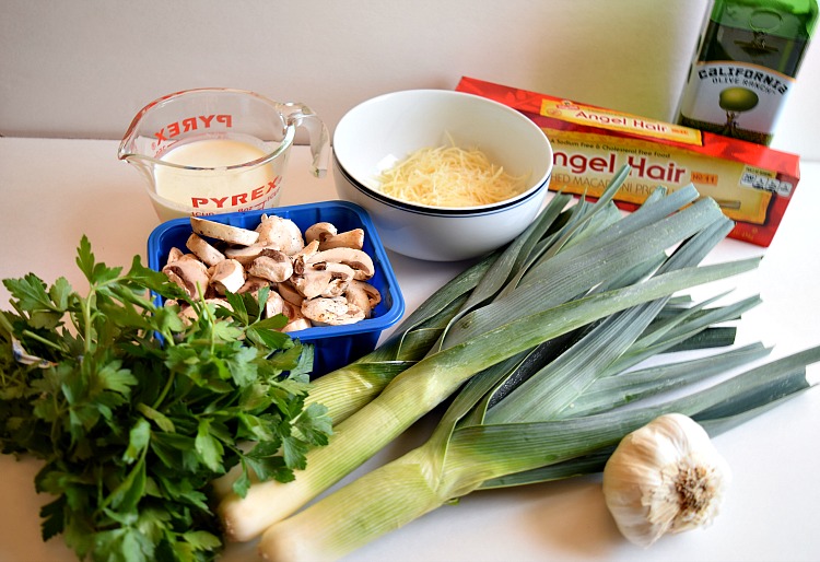 Leek and mushroom pasta ingredients