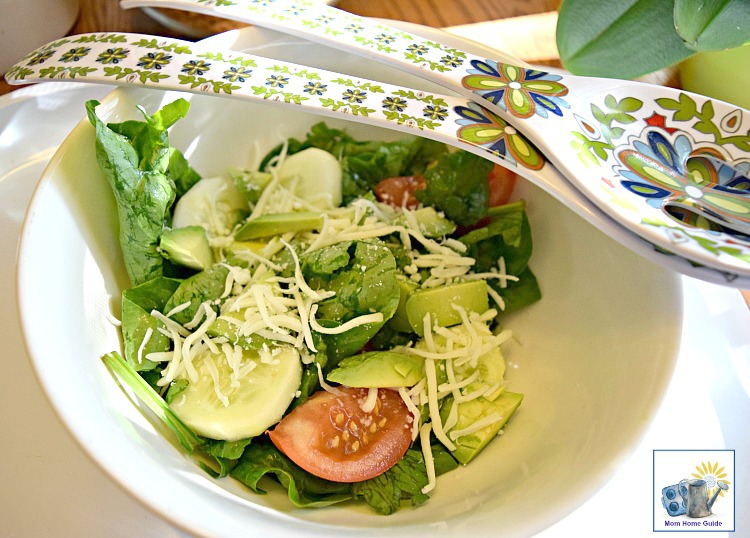 spinach, tomato and avocado salad