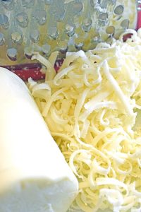 shredded mozzarella cheese