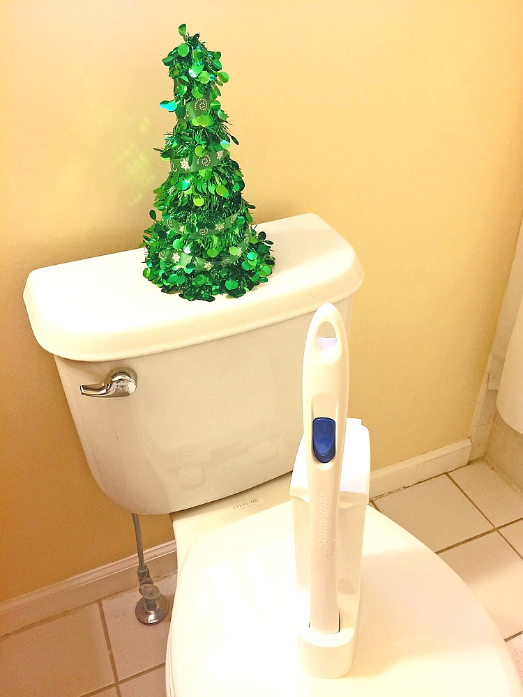 It's easy to keep a bathroom clean for guests with the Scotch_Brite Disposable Toilet Scrubber