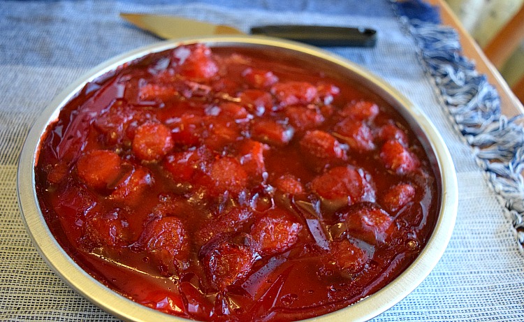 pretzel strawberry cheesecake pie