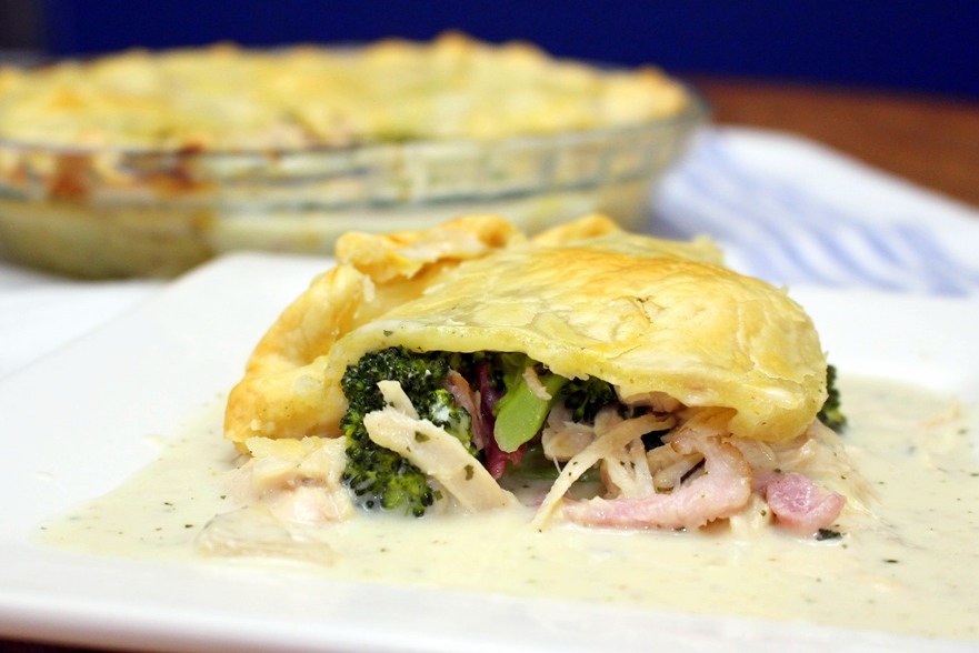 chicken-cordon-bleu-pot-pie