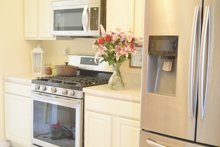 oak kitchen cabinets newly painted white