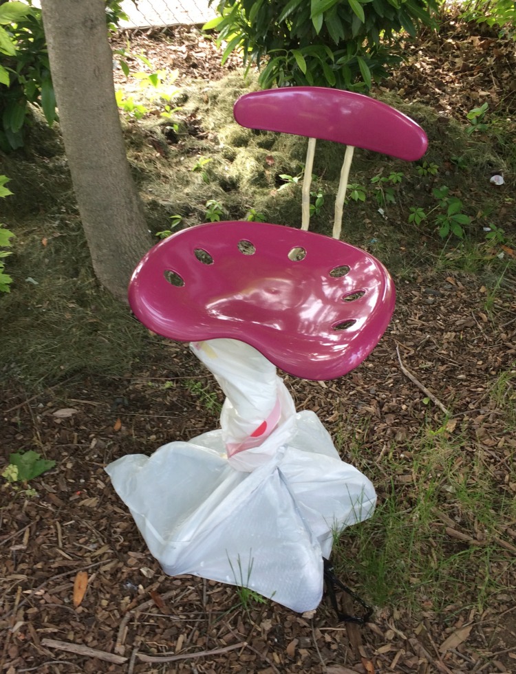 pink desk chair