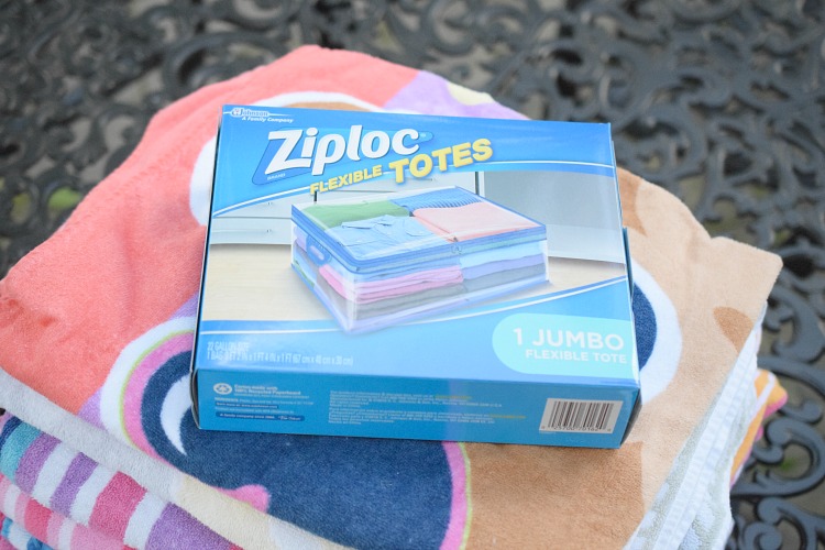 Ziploc Flexible Totes Clothes and Blanket Storage Bags, Perfect