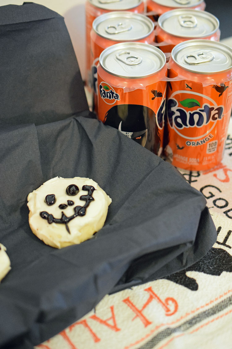 Recipe for fun iced Halloween skeleton sugar cookies