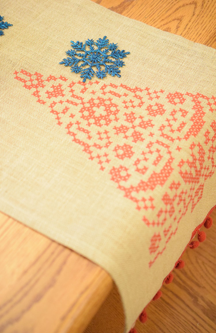 burlap Christmas tree table runner