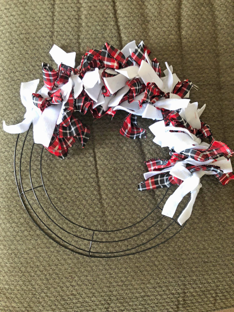 diy valentine's day wreath