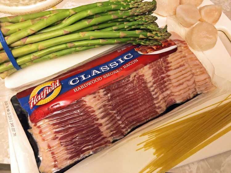 ingredients for bacon wrapped scallops with asparagus and angel hair pasta