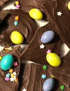 easter egg chocolate bark recipe