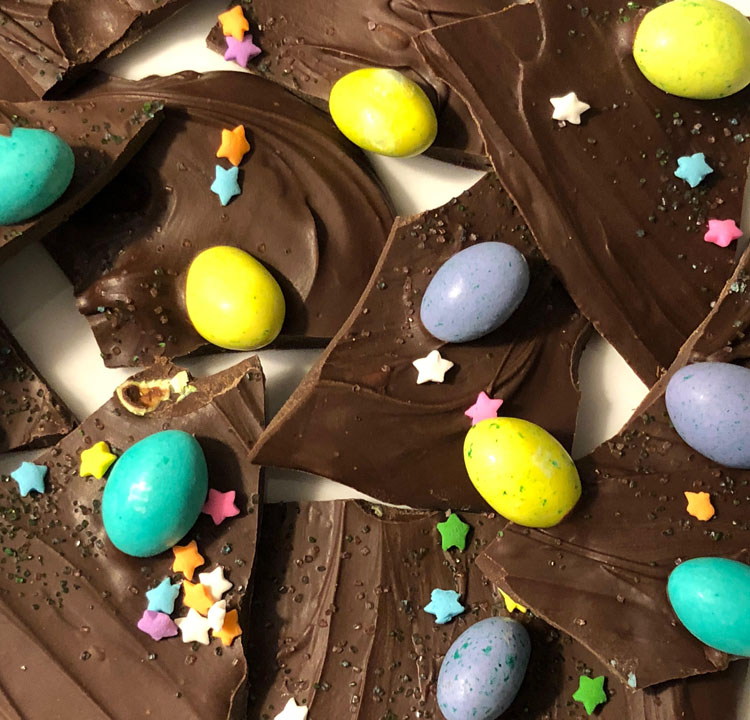 easter egg chocolate bark recipe