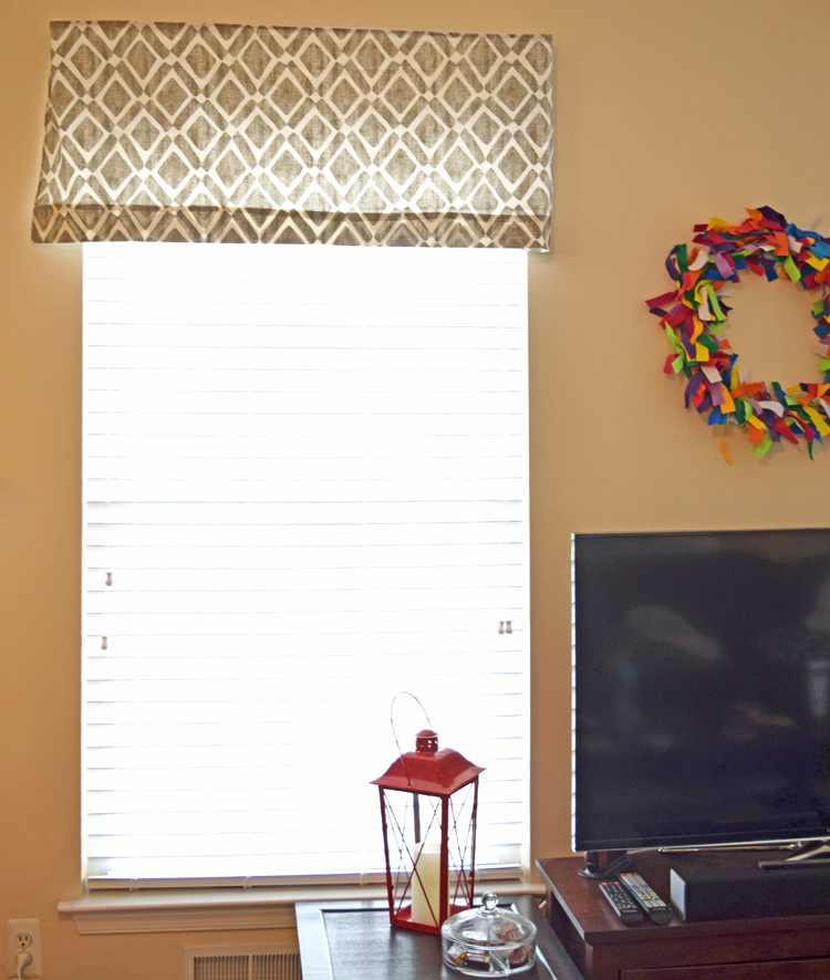 gray geometric window valance