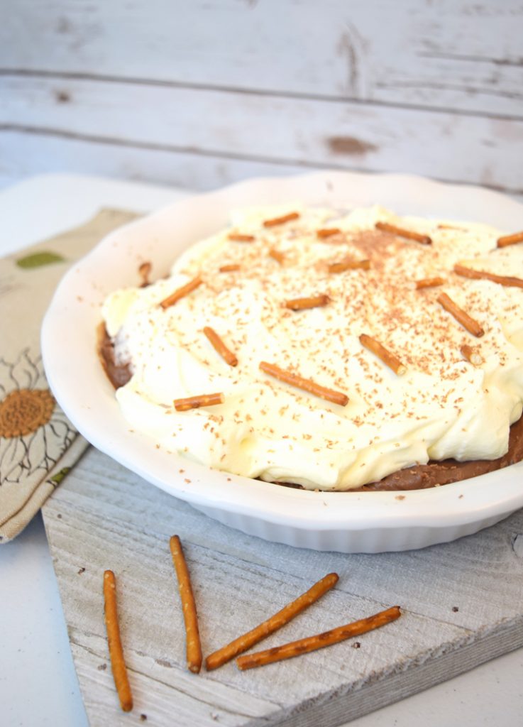 easy chocolate pretzel pie recipe