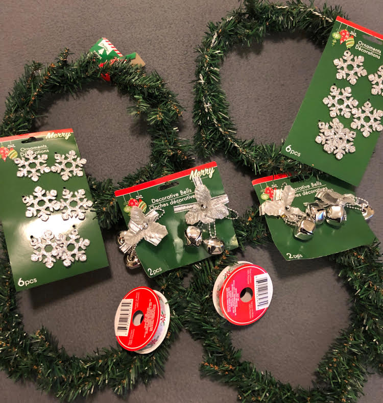 Seahawks [Inspired] Christmas Wreath - Sew Crafty Crochet