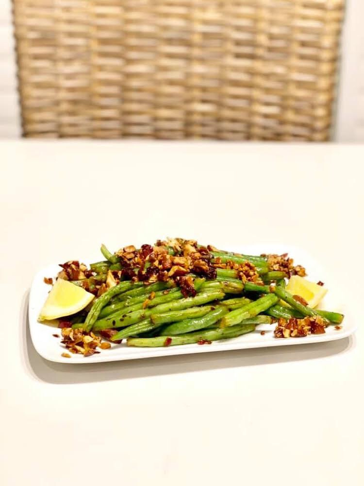 Delicious and easy recipe for green beans almandine