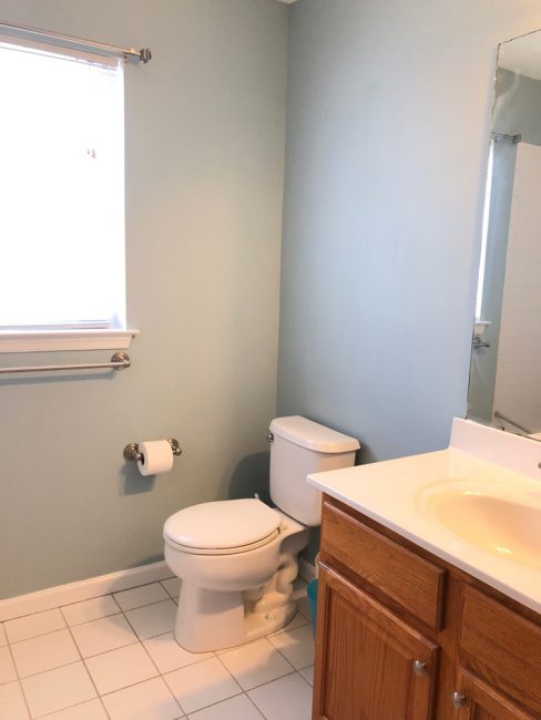 Bathroom Makeover - ORC (Week 2) | Room Prep & Painting - momhomeguide.com