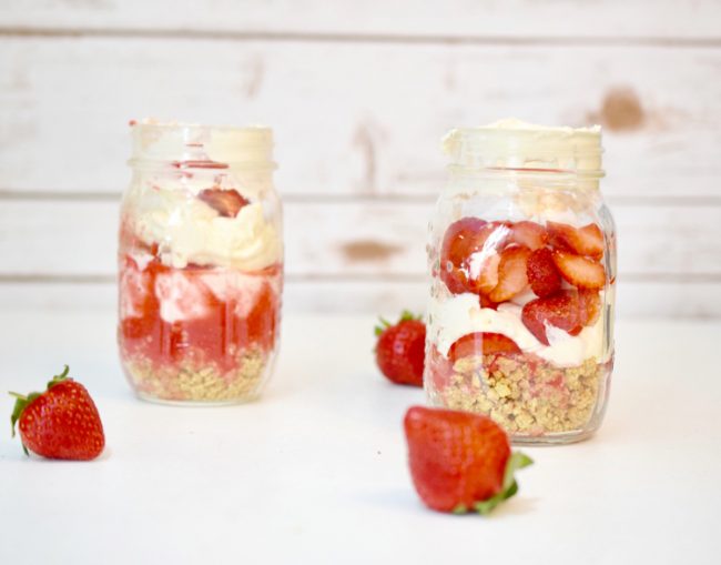 Mason Jar Strawberry Cheesecake