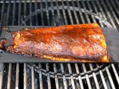 How to grill salmon on a cedar plank