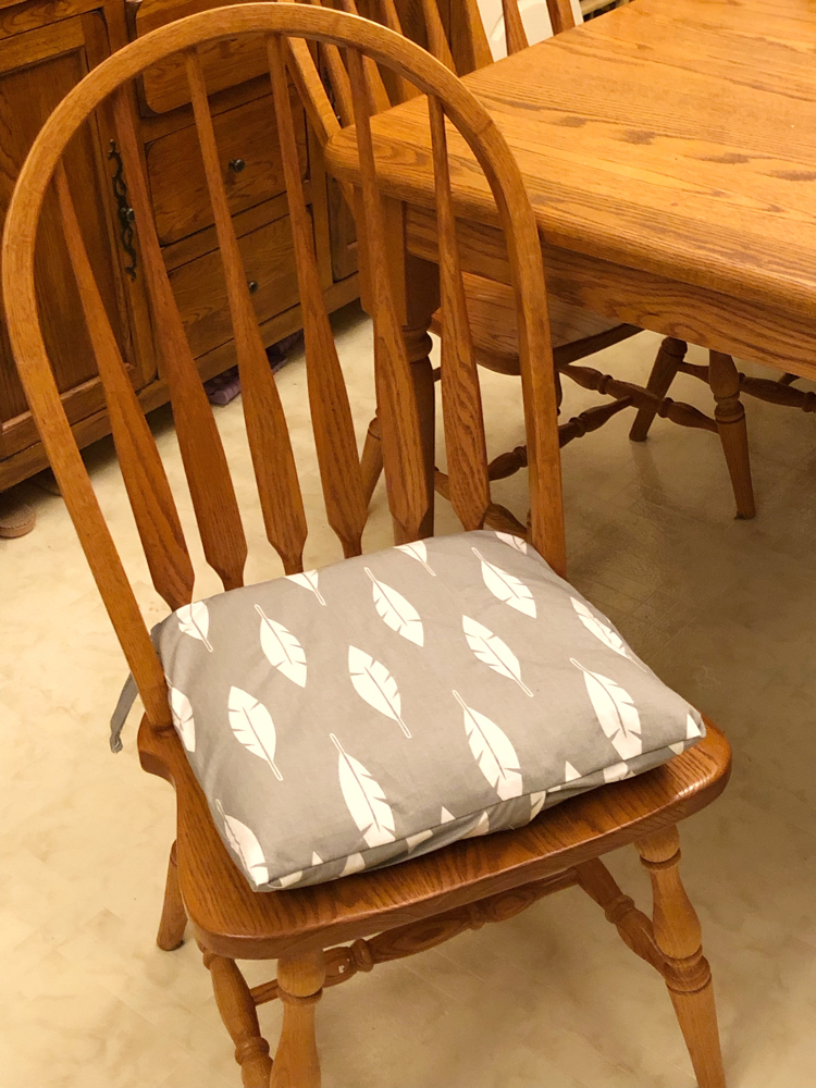 How to make seat online cushions for dining chairs