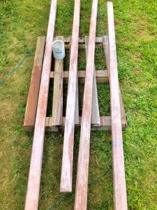 DIY String Light Planter Posts - momhomeguide.com