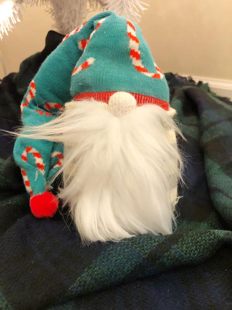 No Sew Christmas Sock Gnomes