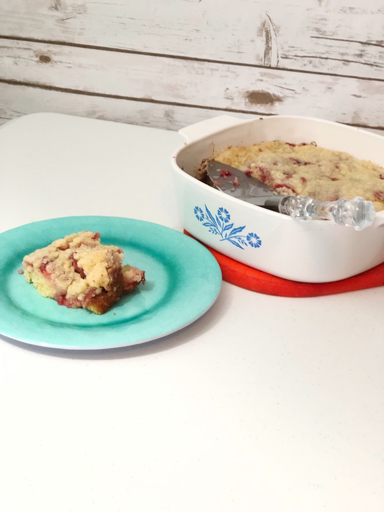 This delicious strawberry coffee cake recipe is so simple to make!