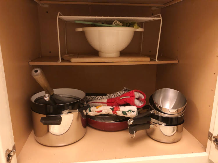 How to organize pots and pans in a cabinet