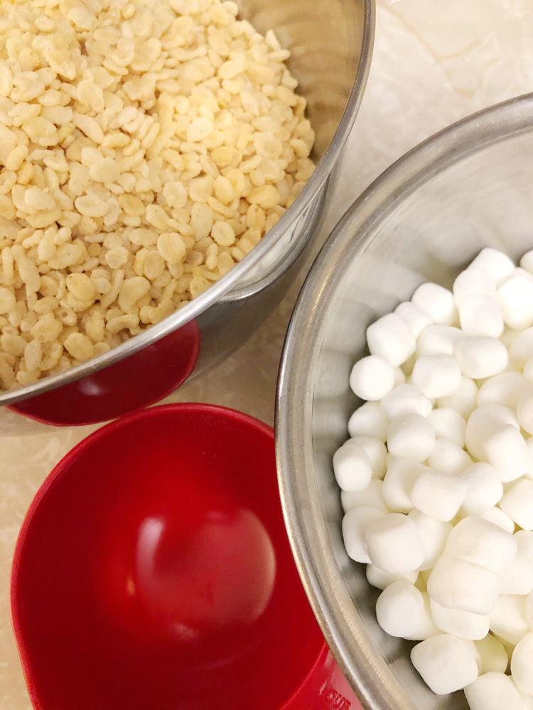 I love this recipe for heart-shaped Rice Krispies treats!