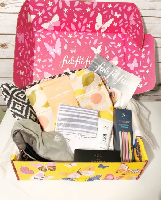 My spring FabFitFun subscription box is filled with all sorts of fashion, beauty and home accessory finds.