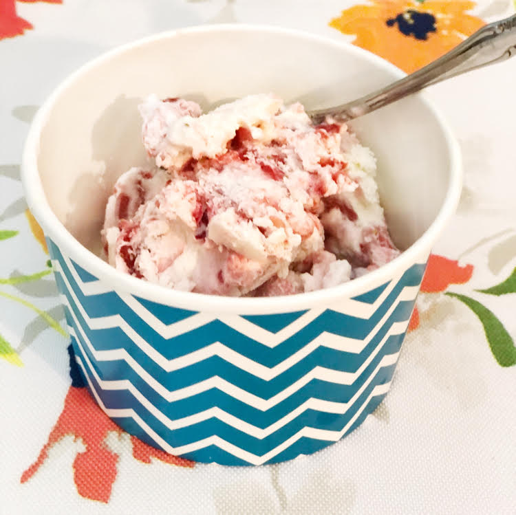 easy homemade mason jar ice cream with strawberries in a blue chevron cup