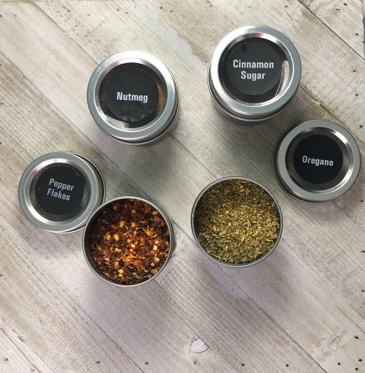 magnetic spice to tins