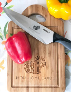 Mom Home Guide personalized cutting board and chopping knife set