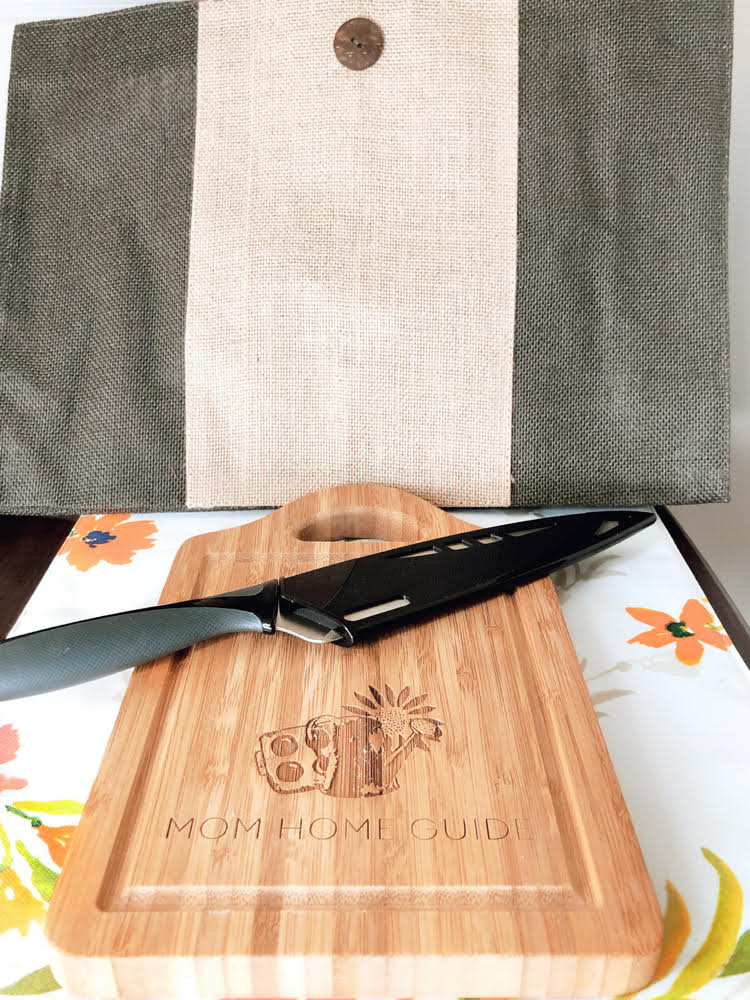 personalized cutting board and knife set by Lazer Designs