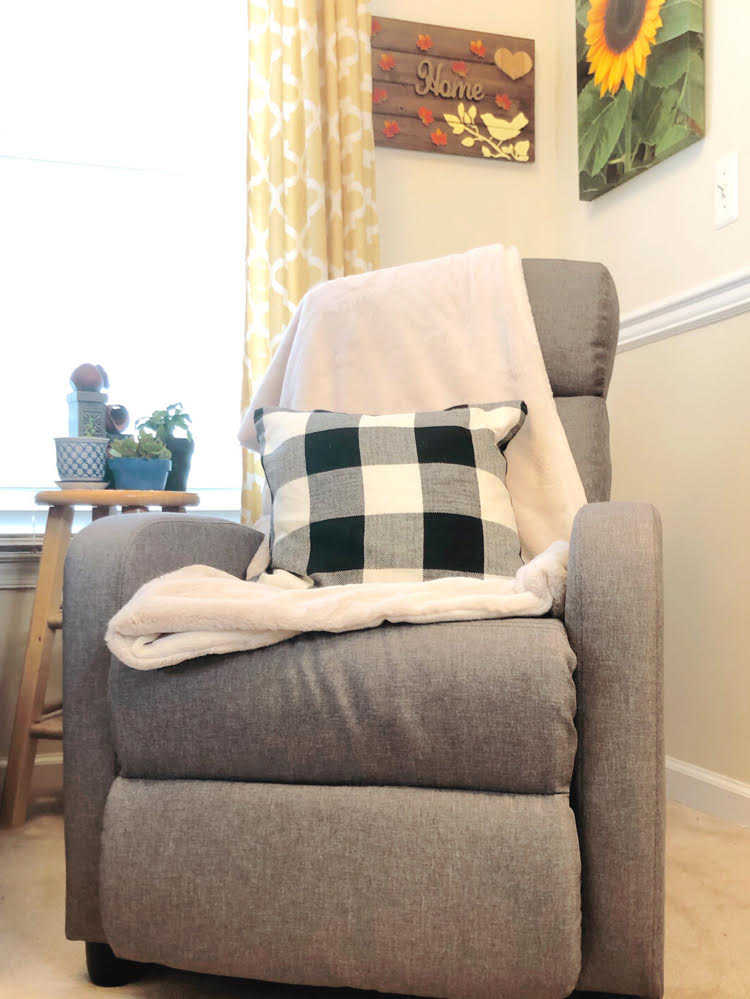 pretty gray living room recliner chair