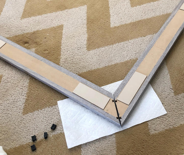 how to assemble MirrorChic frame