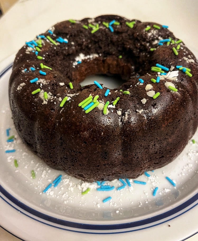 Mini Chocolate Bundt Cake - Cooking with Curls