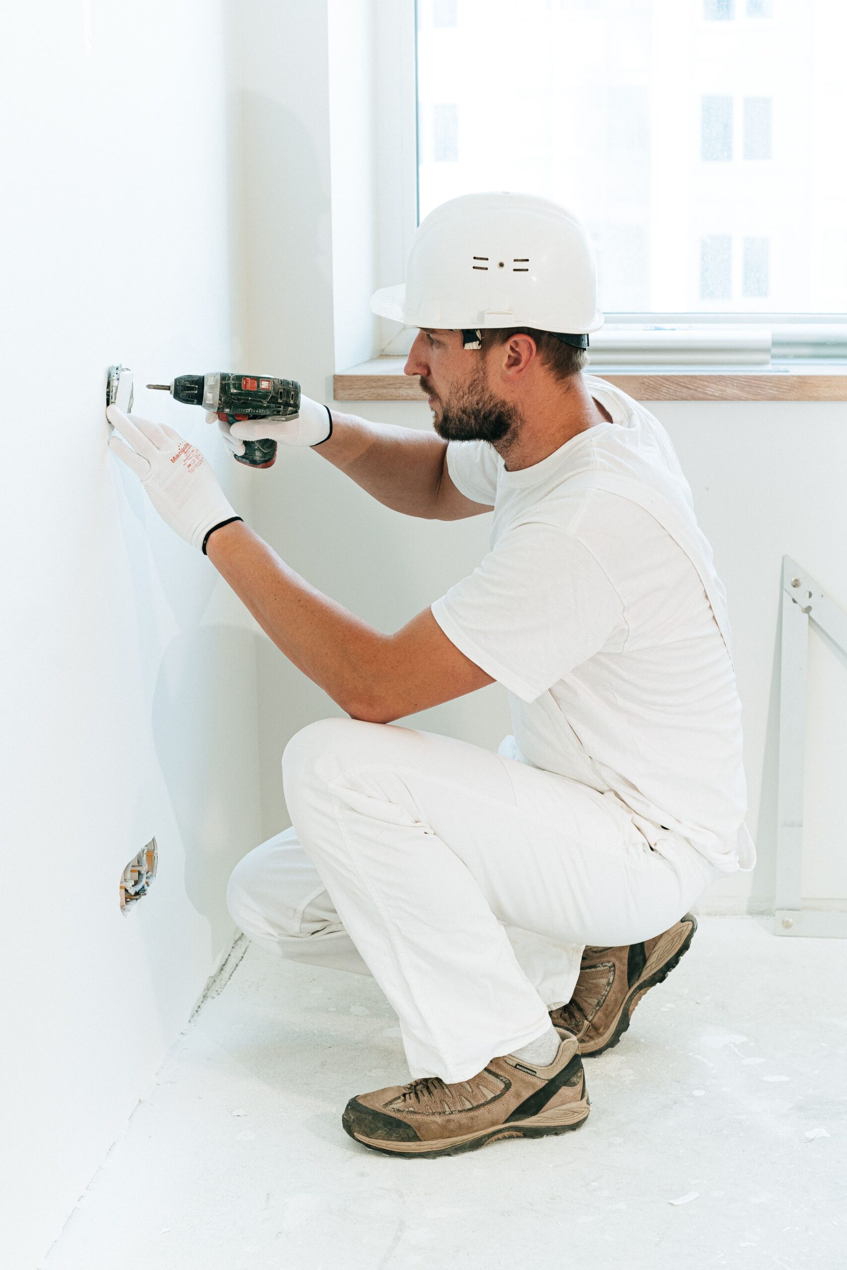 electrician, outlet