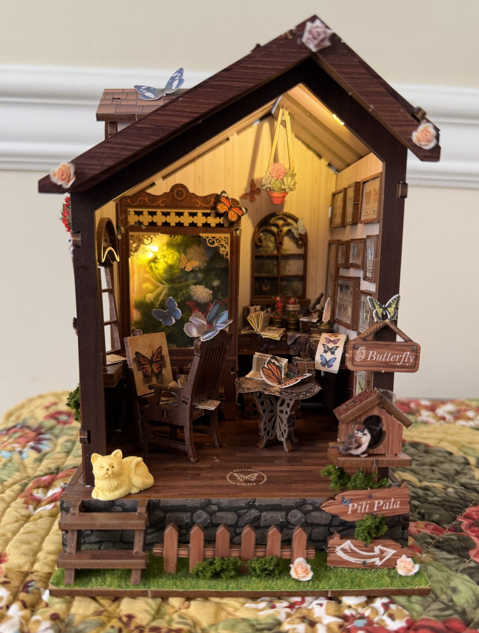 butterfly book nook